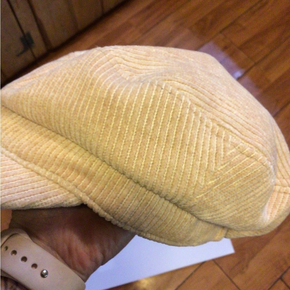 SALE  ! Wyeth creamy corduroy paper boy hat - Picture 4 of 5